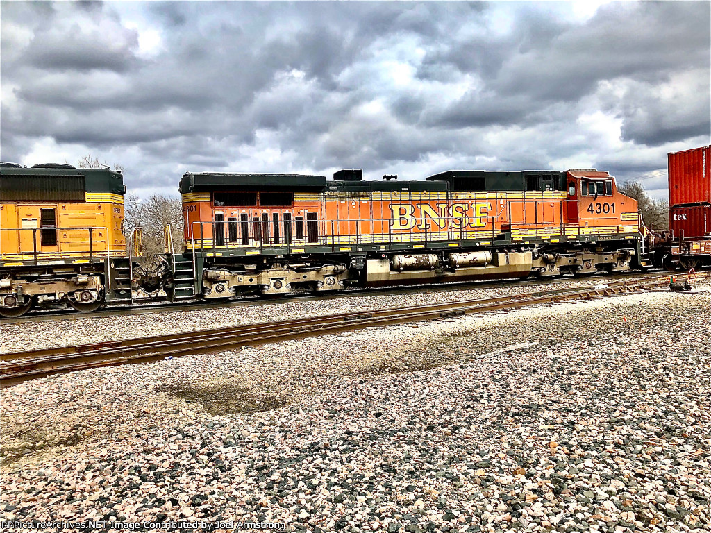 BNSF 4301